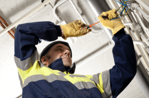 5 Tips on Becoming a Successful Trade Electrical Contractor